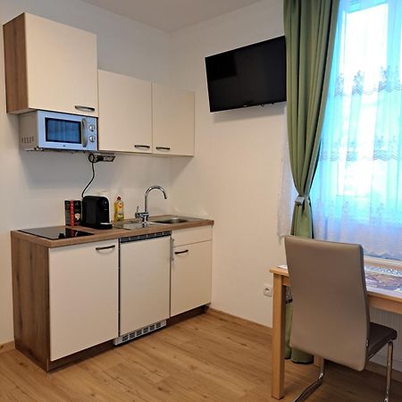 Private Zimmer Hoap لوبن المظهر الخارجي الصورة