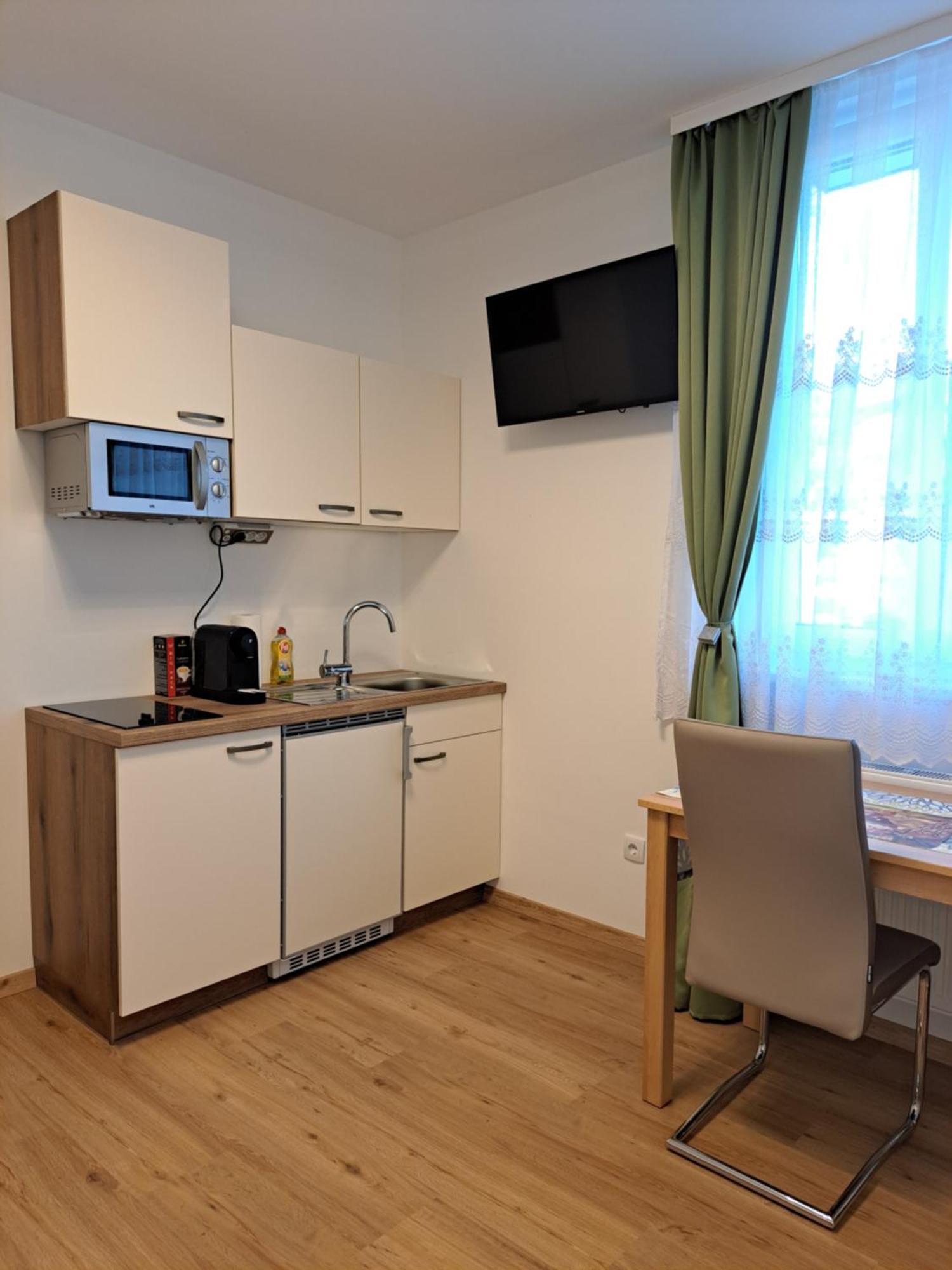 Private Zimmer Hoap لوبن المظهر الخارجي الصورة